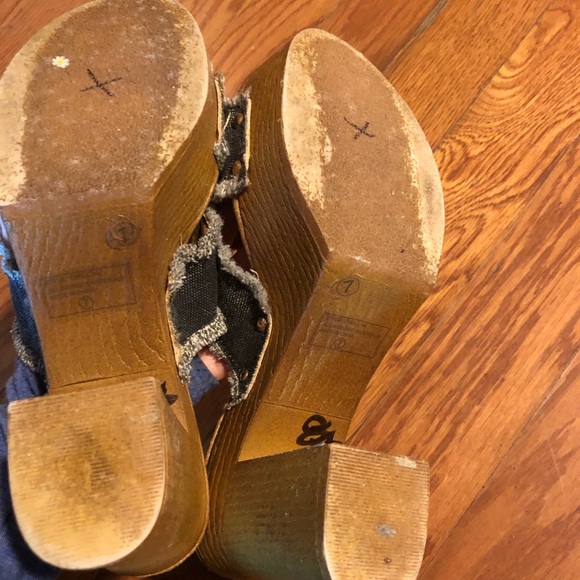 FOREVER THRILL platform denim heeled sandals - Picture 12 of 15